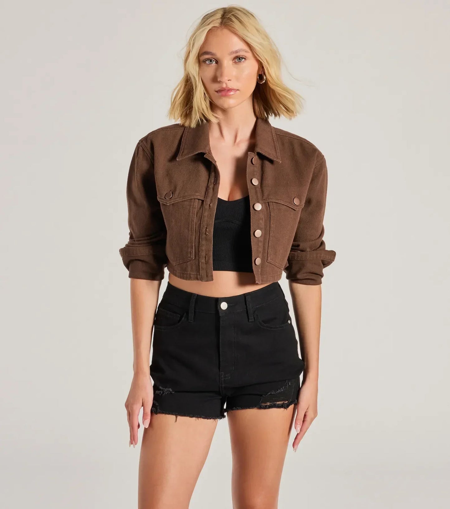 Veste Femelle Courte et Confortable avec Poches - LuxeStyle