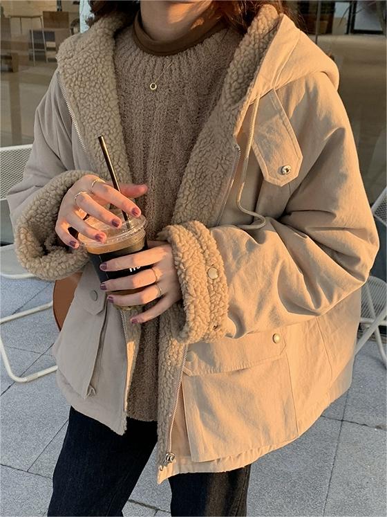 Parka Hivernale avec Capuche pour Femmes