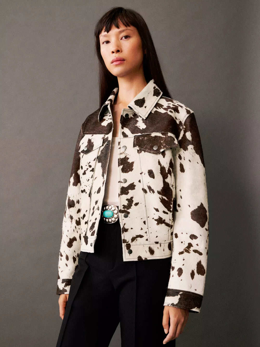 Veste Motif Vache Chic et Élégante pour Femme - LuxeStyle