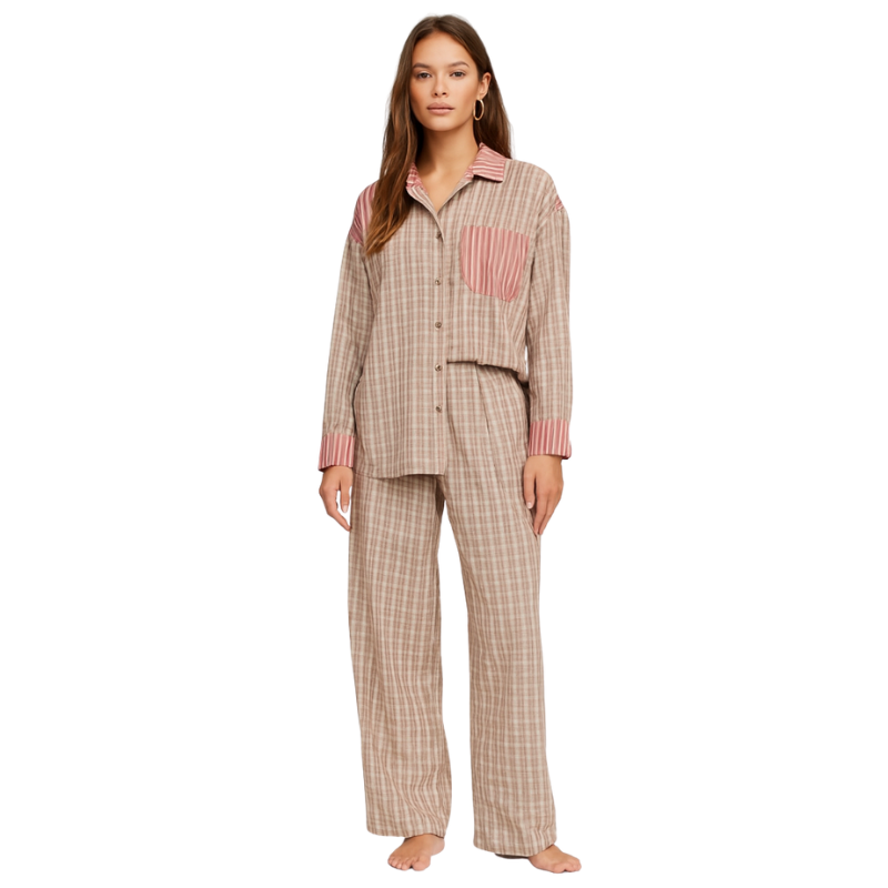 Sophia – Tenue Décontractée Chemise & Pantalon Confort