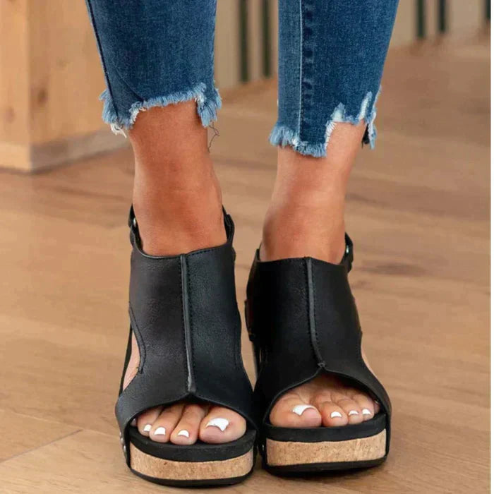 Sandales Femmes Élégantes – Cuir Synthétique, Talon Épais, Bout Découvert & Fermeture Arrière
