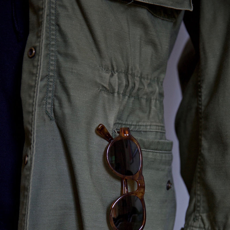 Veste Militaire avec Lunettes de Soleil Brun pour Homme - LuxeStyle