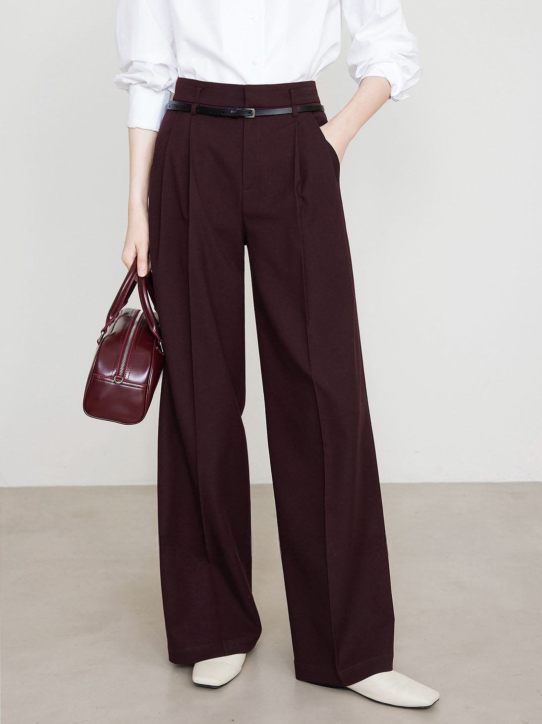 Pantalon Chino Rouge Élégant pour Femme - LuxeStyle