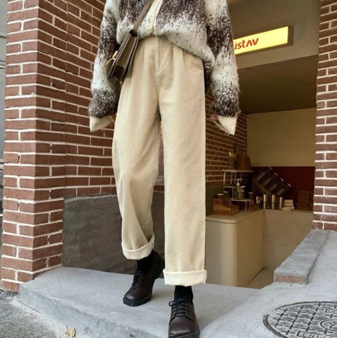 Pantalon Velours Noir Élégant Homme
