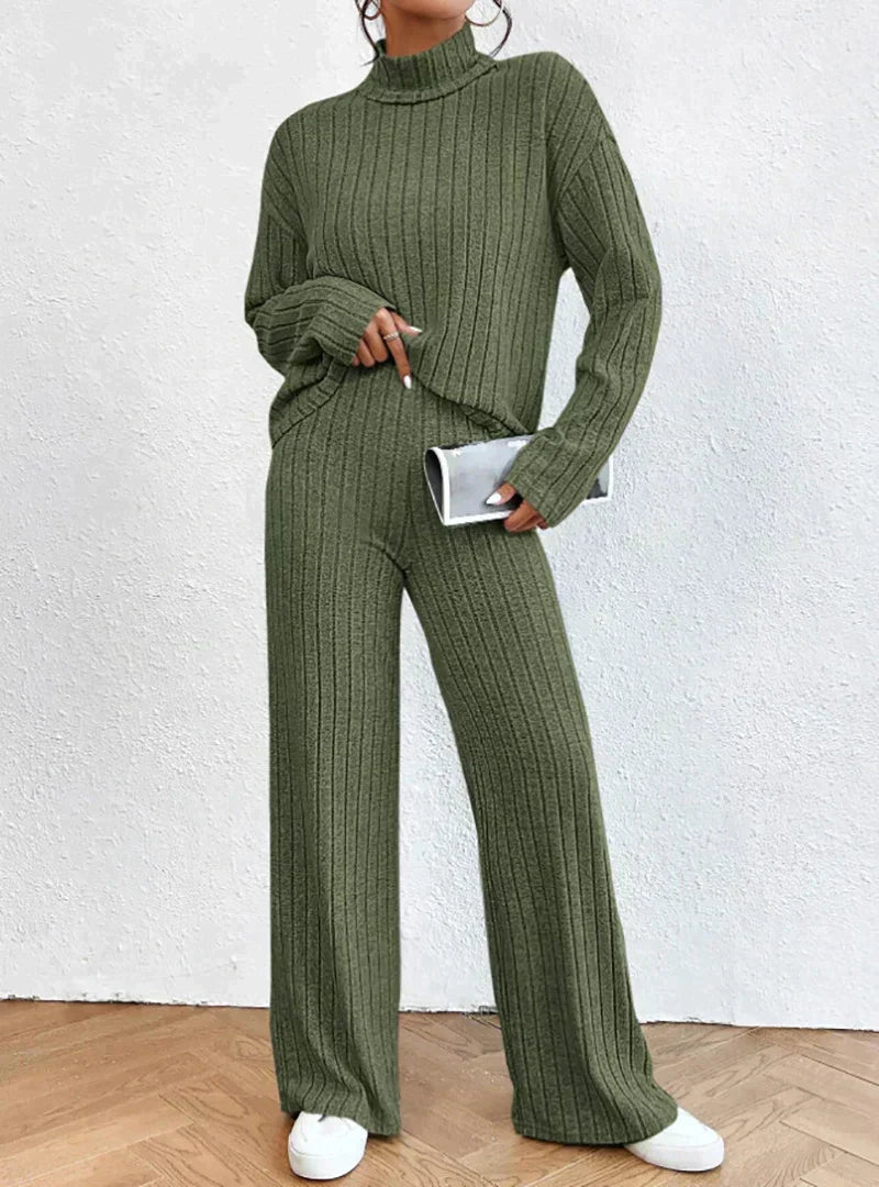 Ensemble Tricot Douillet Pour Femme | Pull Col Roulé et Pantalon Confortable
