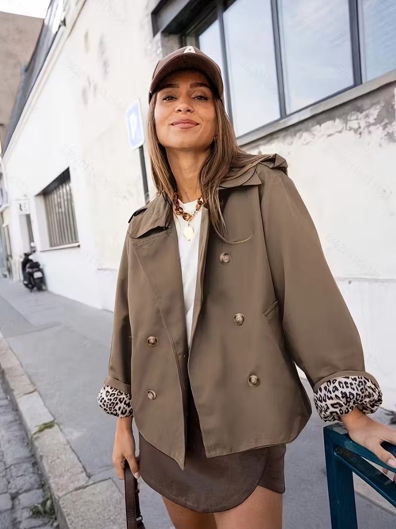 Veste Femme Élégante – Trench Court à Fermeture Boutons & Doublure Colorée