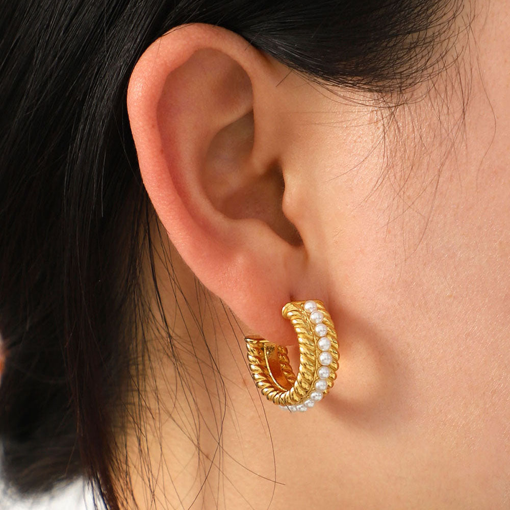 Boucles d'oreilles tendance en C avec perles élégantes - LuxeStyle