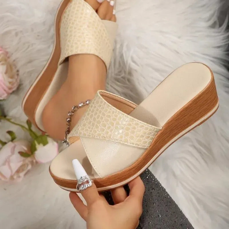 Sandales Platesformes pour Femmes avec Brides Brodées pour Été