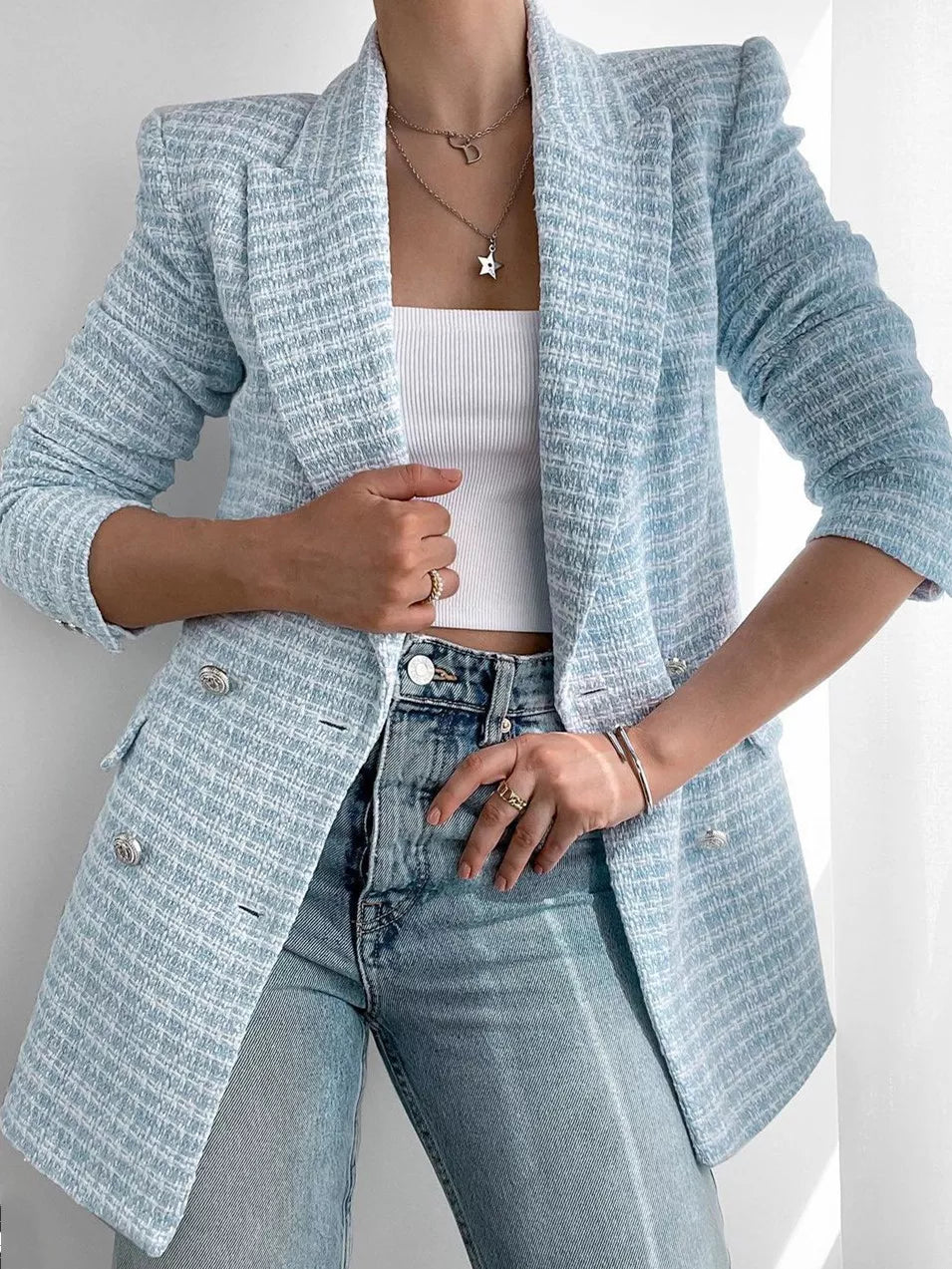 Veste Feminine Tweed Bleu Ciel - Blazer Élégant Double Bouton - LuxeStyle