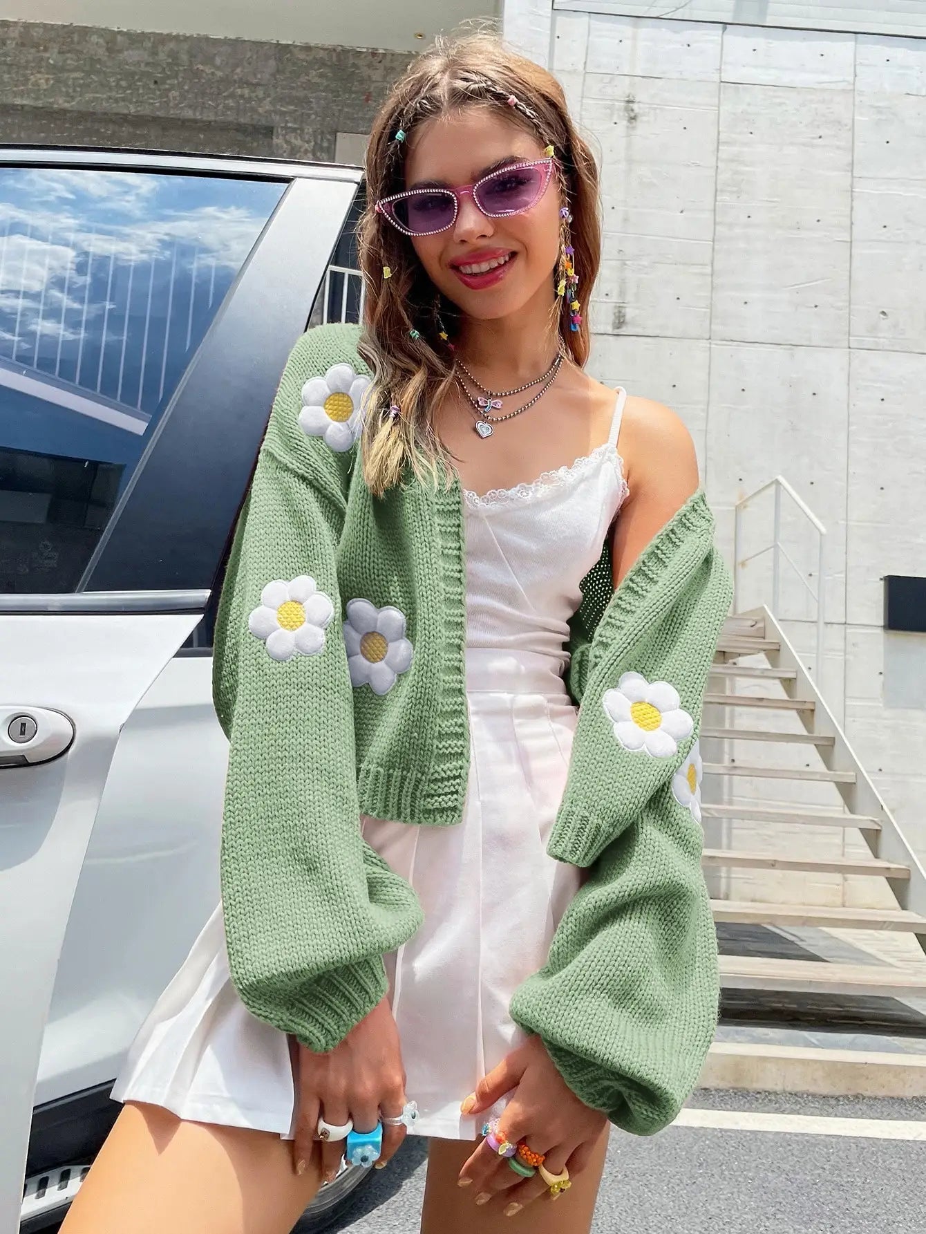Pull femme détendu à fleurs colorées - LuxeStyle