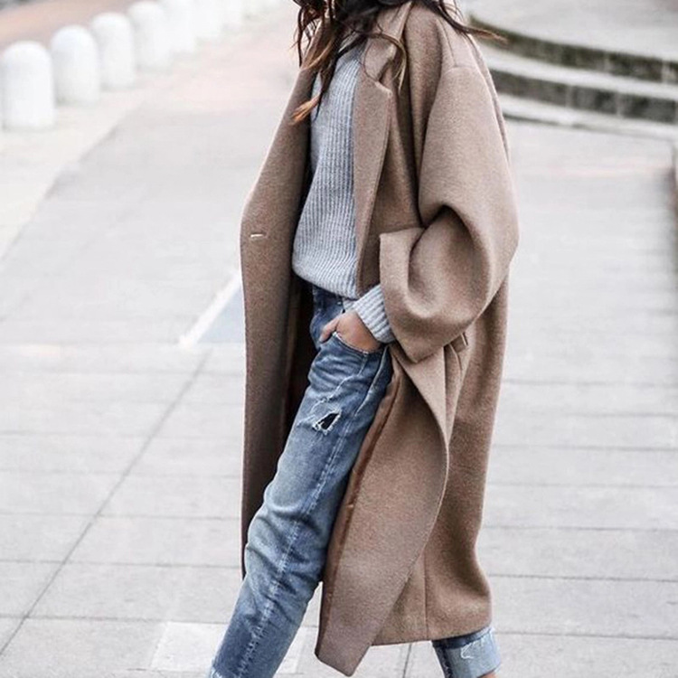 Vêtement imperméable chic pour toutes conditions météorologiques