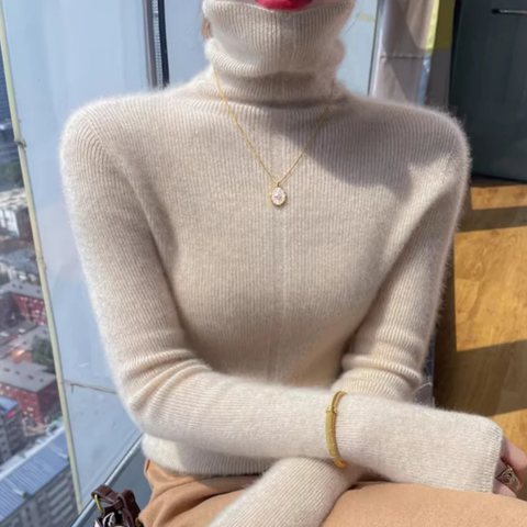 Pull Femme Élégant et Doux