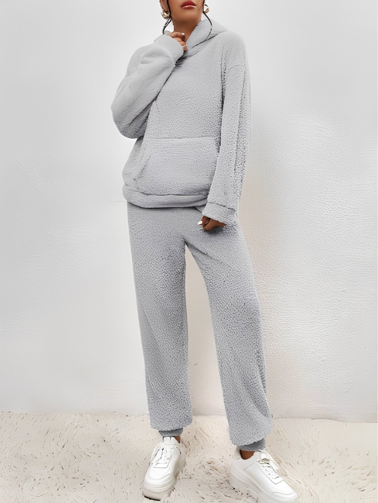 Tenue Décontractée Femme Polaire - Hoodie et Pantalon Douillet pour Hiver