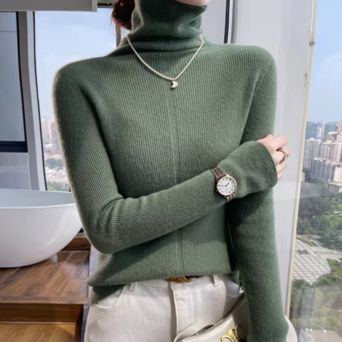 Pull Femme Élégant et Doux