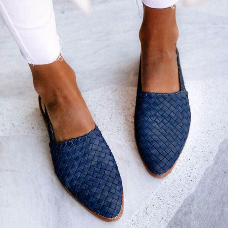 Bottines plates en cuir brun femme