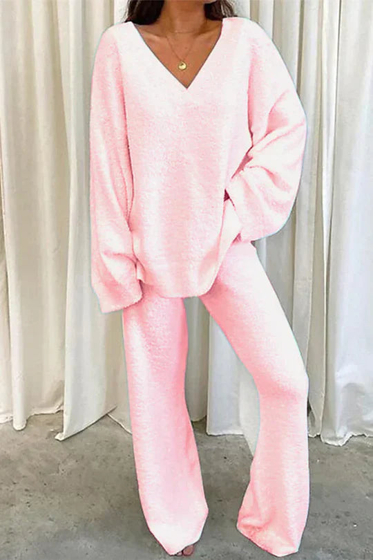 Tenue Décontractée Femme – Ensemble Détente Douillet avec Pull Col V et Pantalon Confort