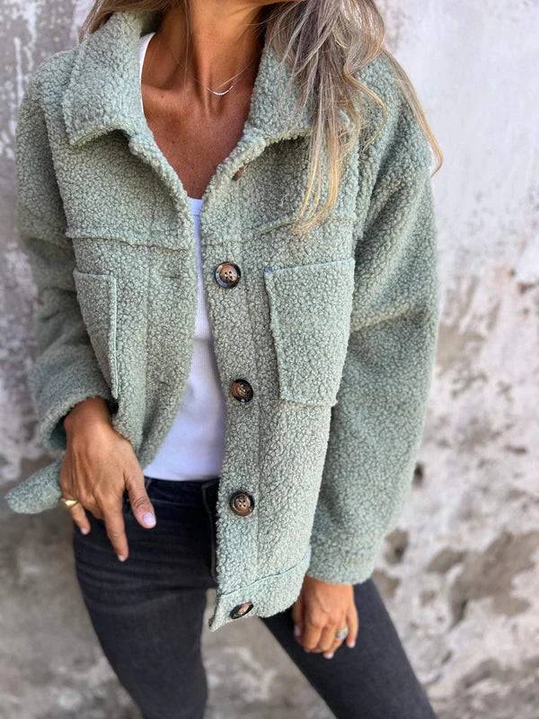 Veste Tricotée Oversize Féminine avec Poches et Fermeture Boutons