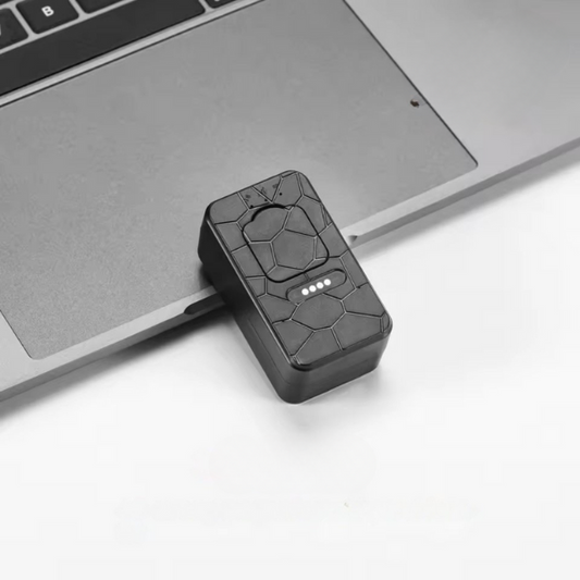 Traceur GPS Compact pour Voiture et Objets de Valeur - LuxeStyle