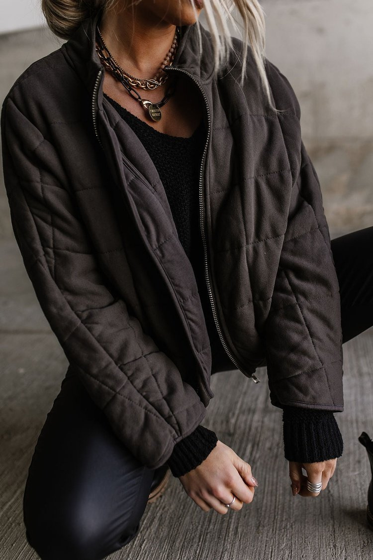 Veste Élégante Femme Styliste - luxestyle