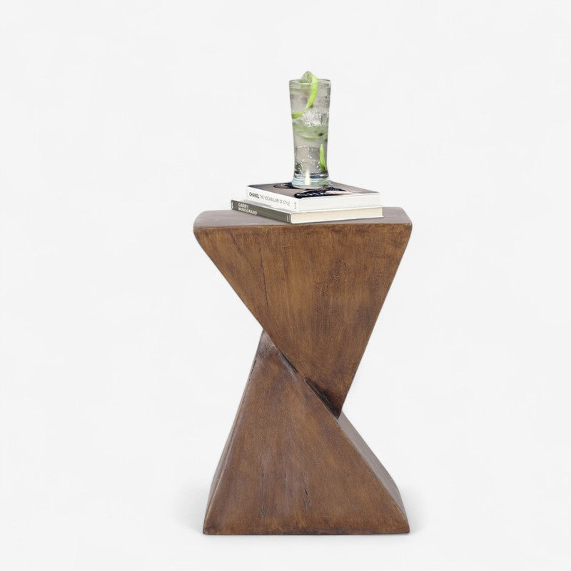 Table Basse en Béton avec Tabouret et Décoration Géométrique - LuxeStyle