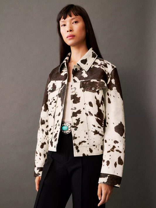 Veste Motif Vache Chic et Élégante pour Femme - LuxeStyle