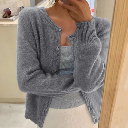 Cardigan Femme Chic en Maille Molle - LuxeStyle