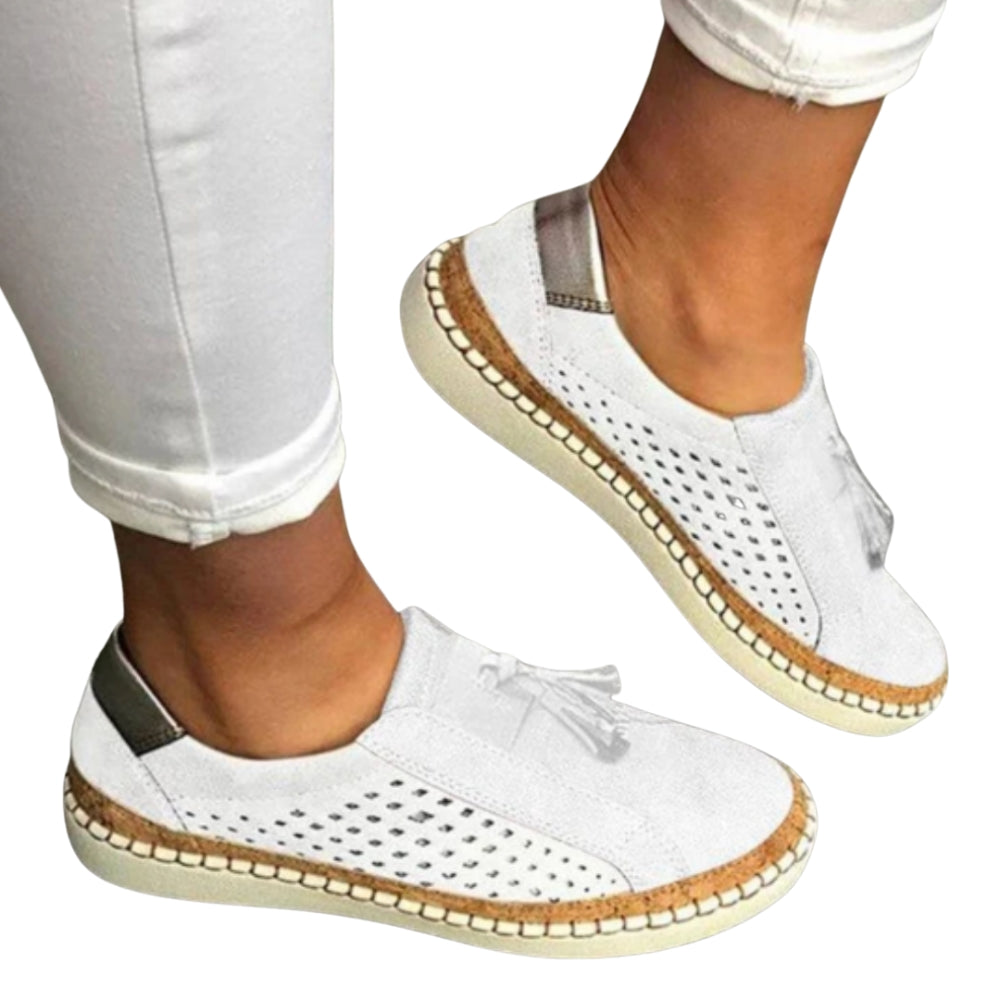 Chaussures Plates Découpées Féminines