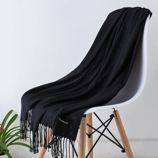 Écharpe Cachemire Femme Noir Élégante - LuxeStyle