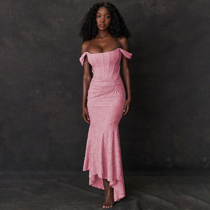Robe de Soirée Élégante - Coupe Avantageuse en Tissu Doux pour Femme - LuxeStyle
