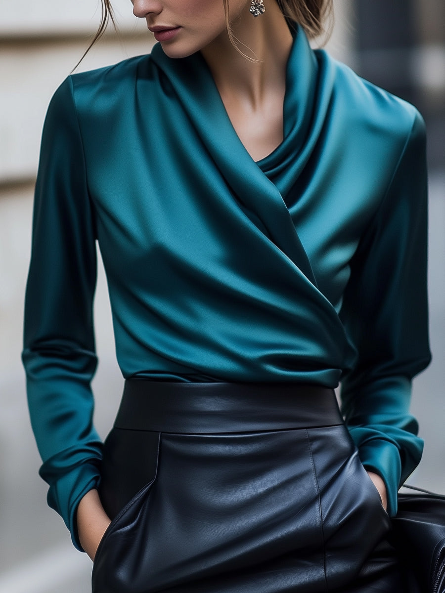 Chemisier Femme Chic à Manches Longues Décolleté Profond - LuxeStyle