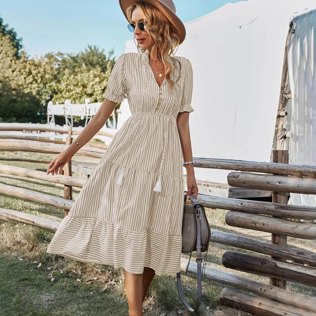 Pomelina™ – Robe Midi Femme Élégante avec Détails de Pompons et Rayures