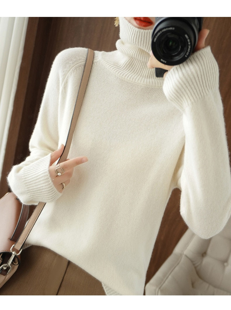 Pull femme noir douillet en laine mélangée