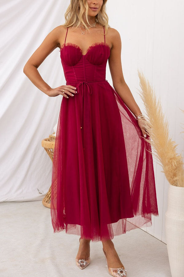 Robe de Mariée Chic pour Invitée Femme Élégante