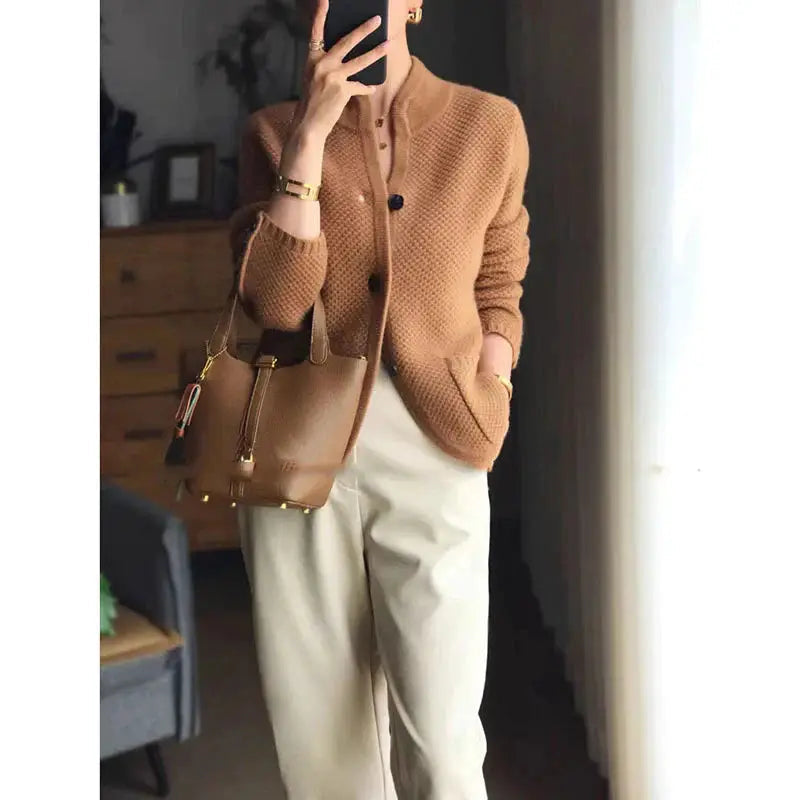 Cardigan Élégant Boutonné Taille Parfaite