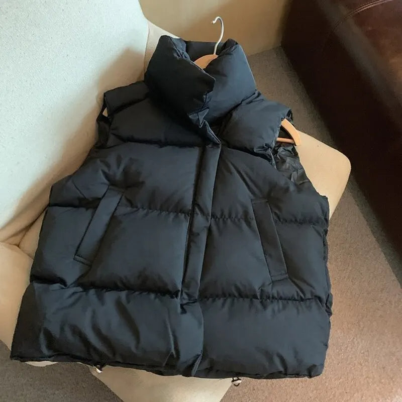Gilet Douillet sans Manches pour Homme avec Capuche et Poches