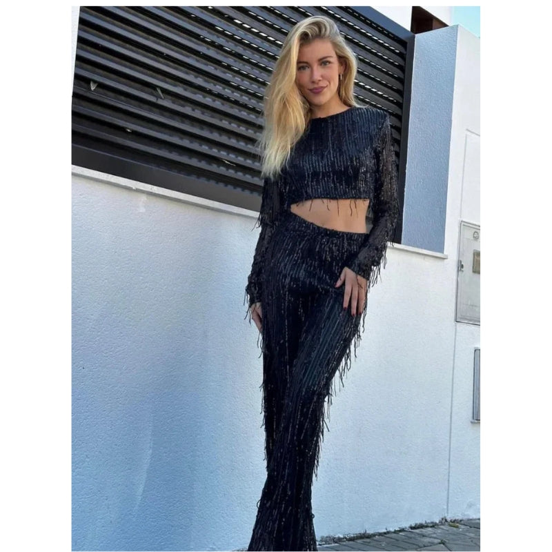 Tenue Femme Élégante Haut Court et Pantalon Slim