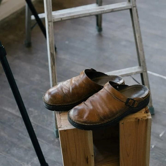 Sabots Cuir Brun Homme avec Fermeture Rapide - LuxeStyle