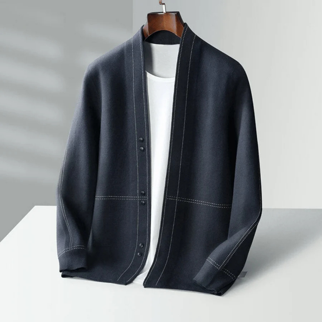 Pull en laine noir boutonné homme - LuxeStyle