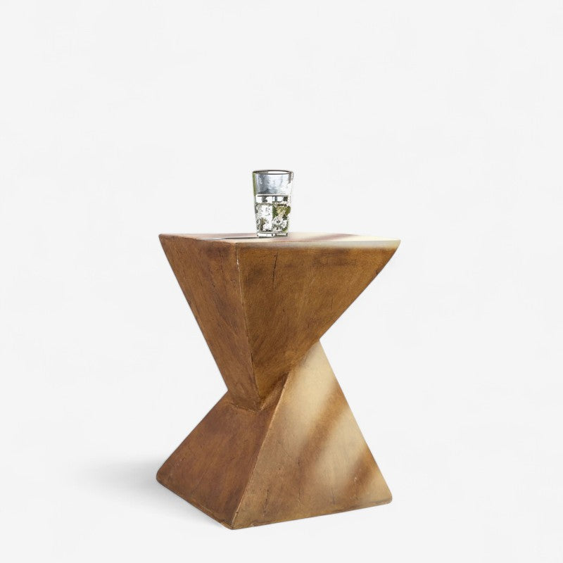 Table Basse en Béton avec Tabouret et Décoration Géométrique