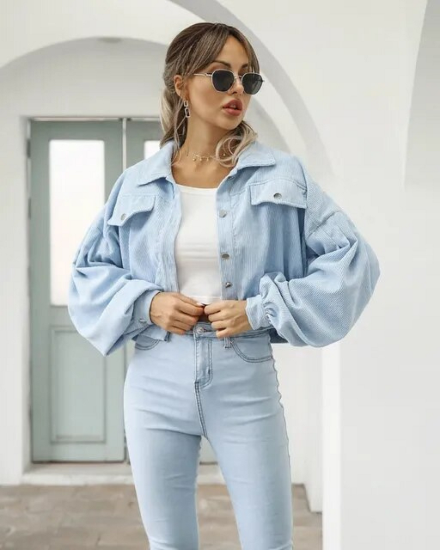 Veste Courte Femme Élégante
