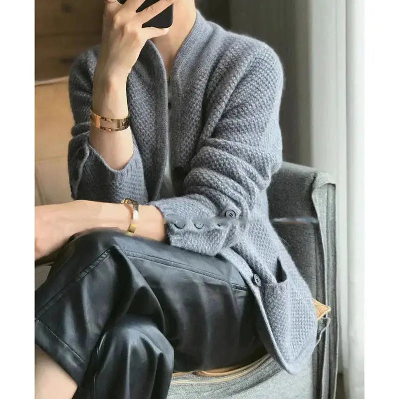 Cardigan Élégant Boutonné Taille Parfaite
