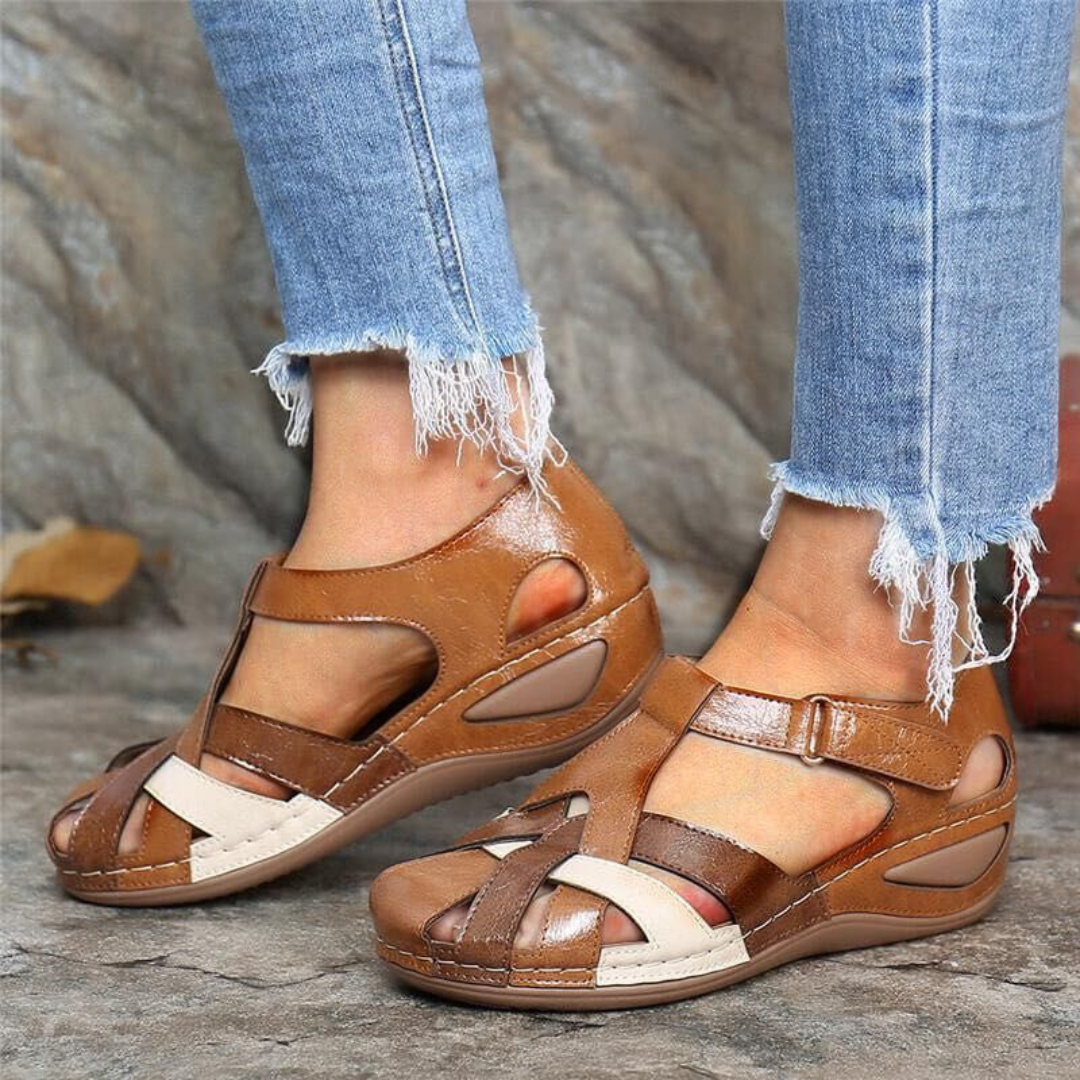 Sandales Femmes Découpe Chic et Confortables