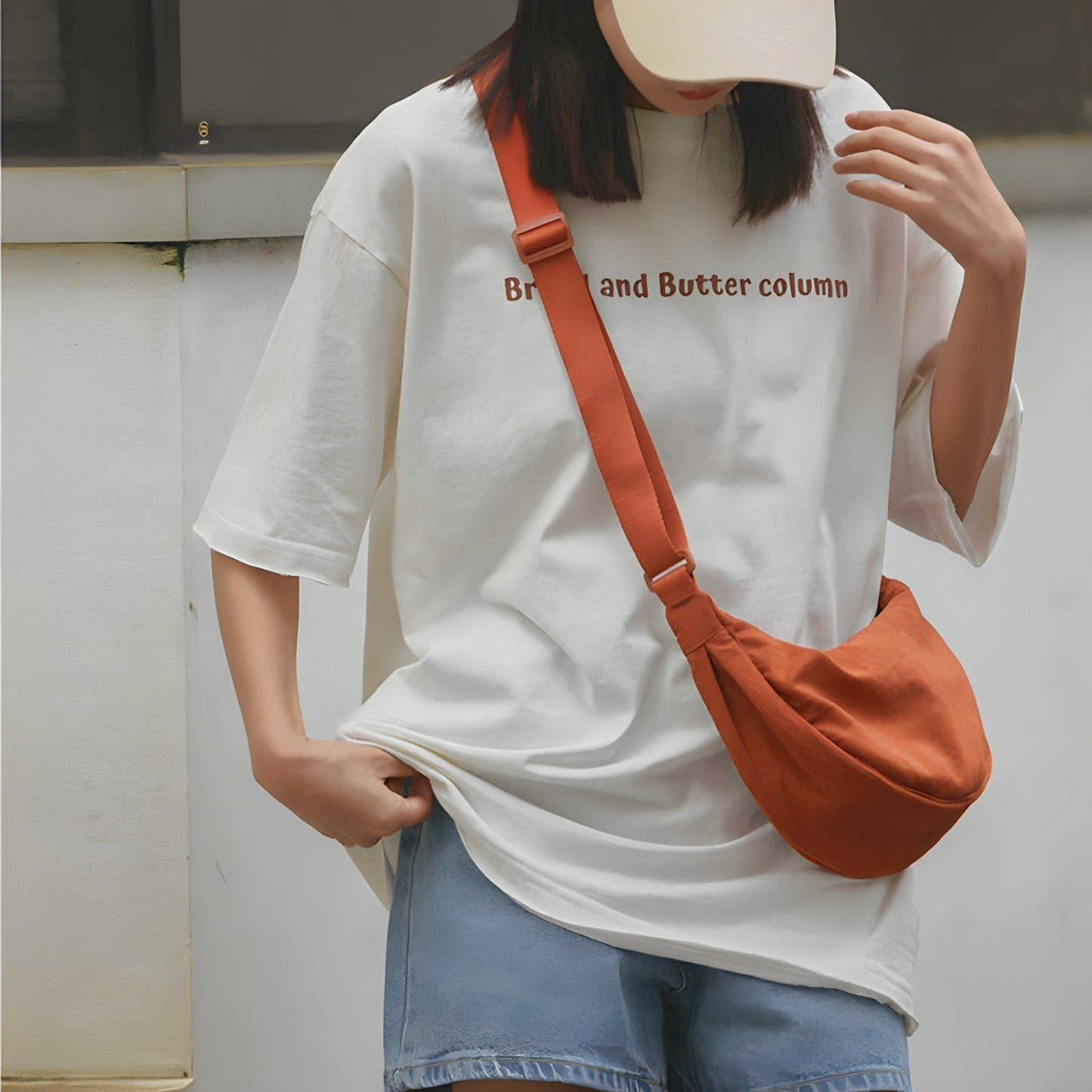 Sac à Main Chic avec Bretelle Réglable et Fermeture Éclair - LuxeStyle
