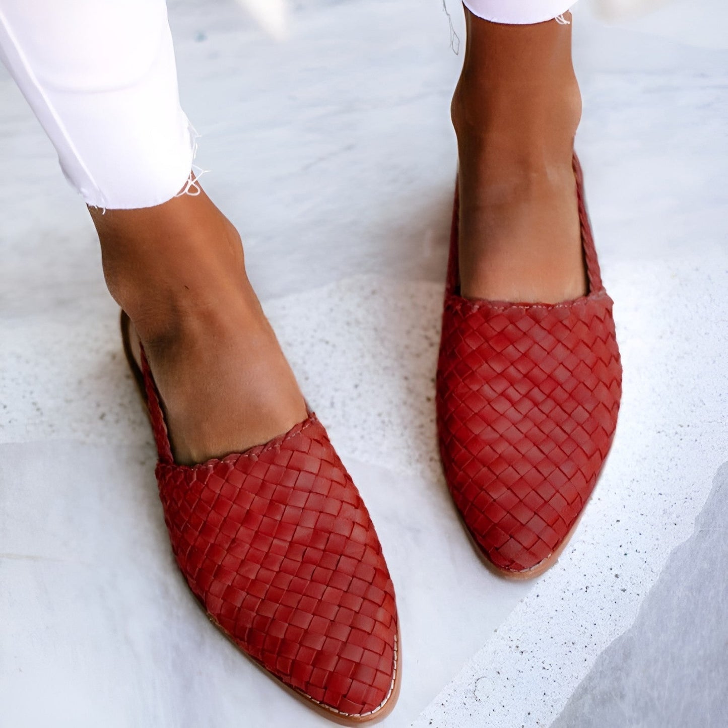 Chaussures Femme Élégantes - Tressage Raffiné, Bout Pointu & Fermeture Réglable