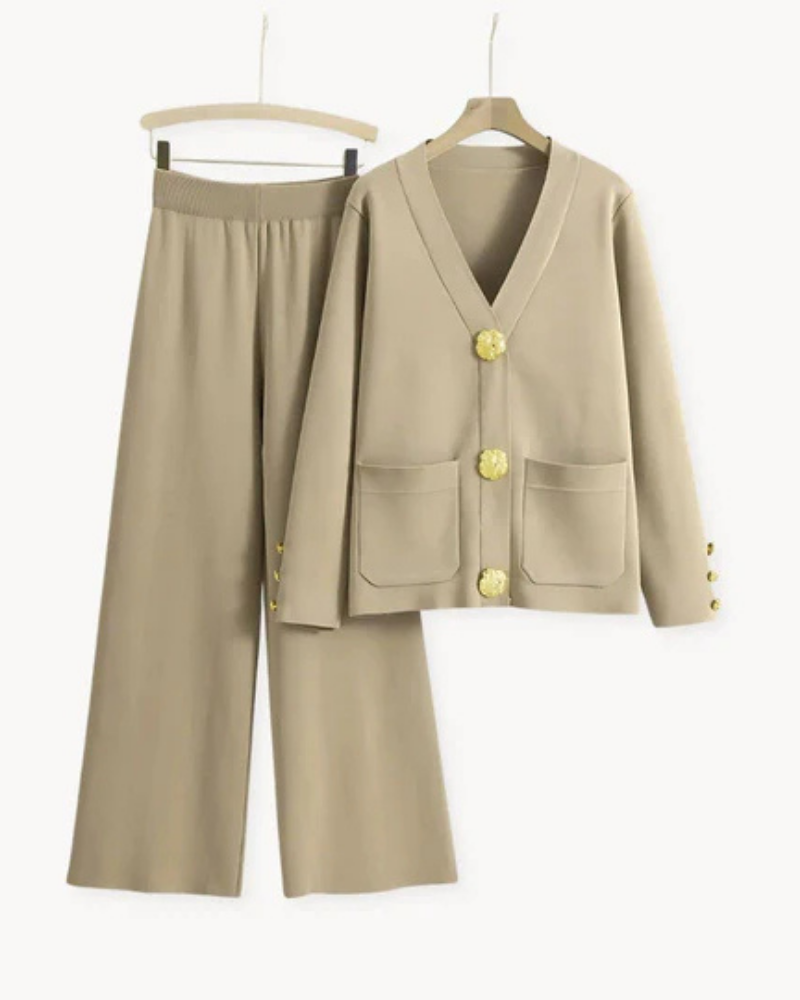Costume Femme Beige Brodé