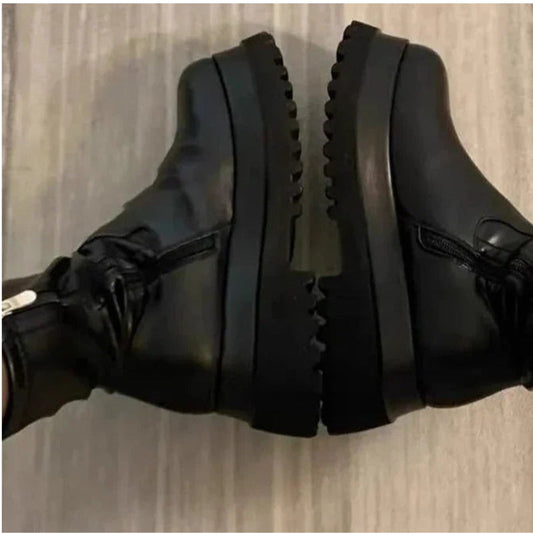 Bottines Mode à talons épais avec fermeture éclair et look décontracté - LuxeStyle