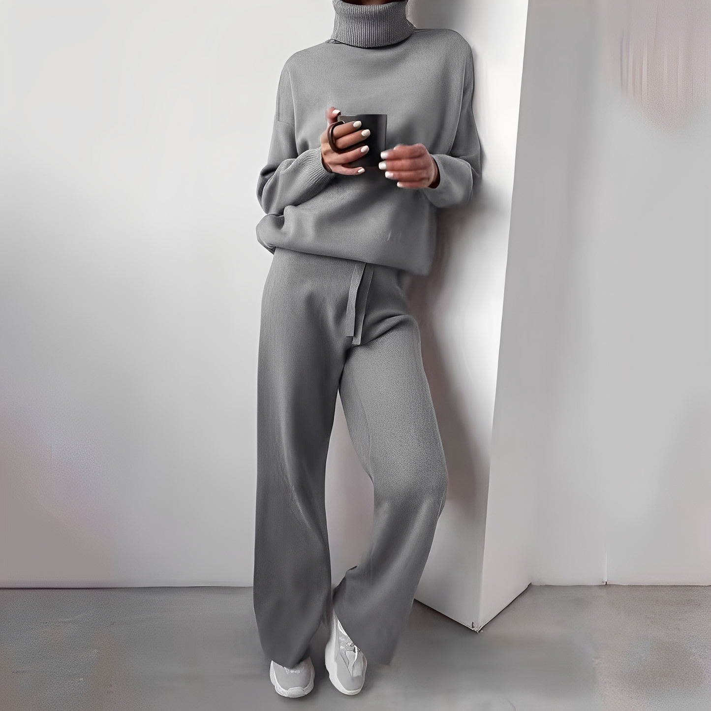 Maillot de Détente Douillet pour Femme - Tenue Deux Pièces Confortable et Chic