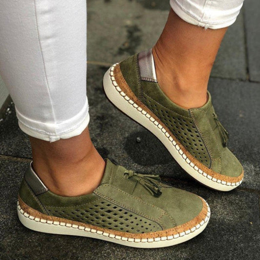 Chaussures détendues vert olive en cuir aéré pour femme - LuxeStyle