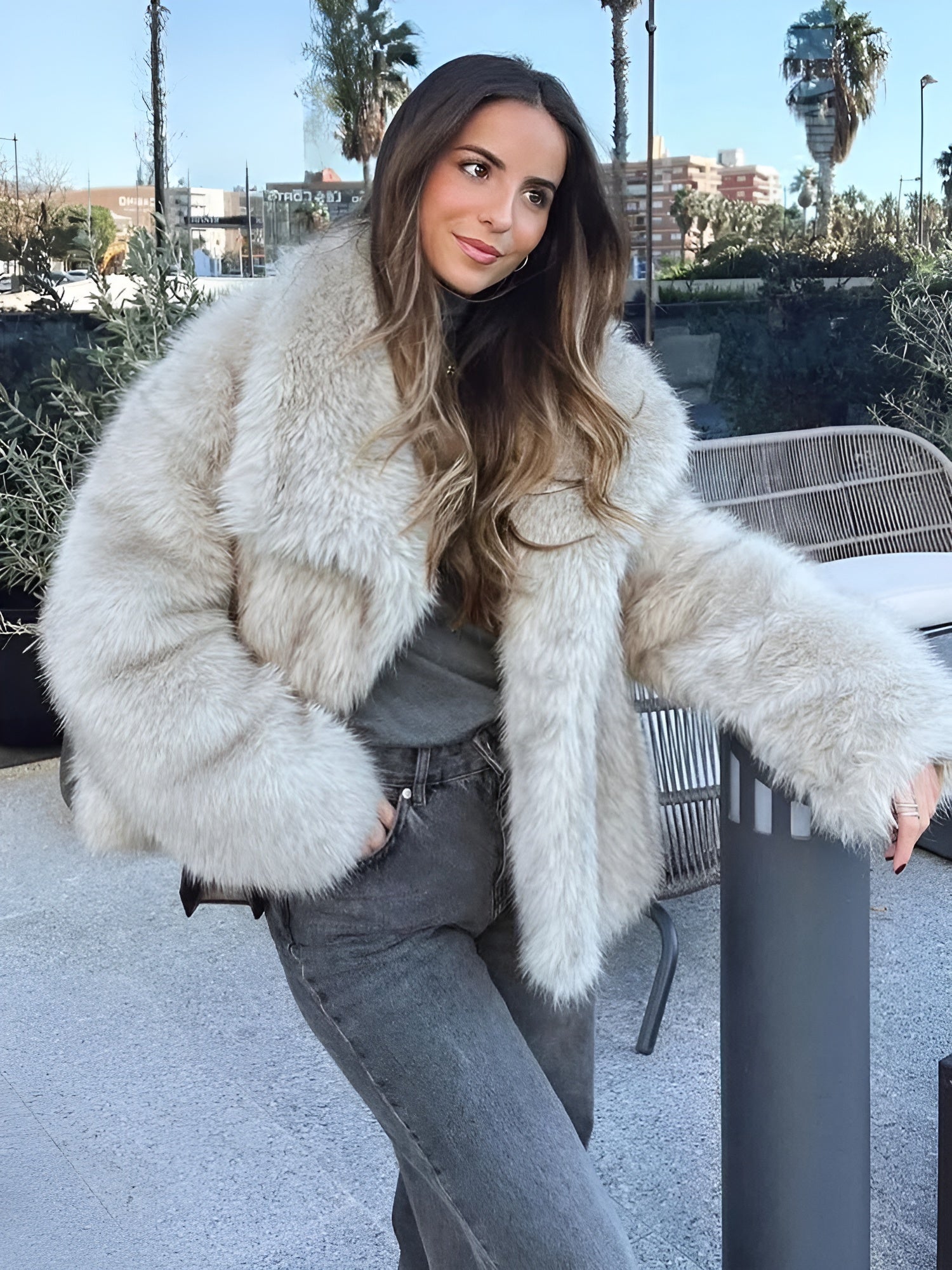 Veste en fausse fourrure chic et confortable - LuxeStyle
