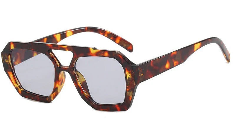 Lunettes de Soleil Femmes Élégantes Carrées avec Protection UV - LuxeStyle